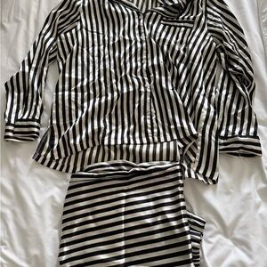 Victoria’s Secret Black and White satin Striped Pajama Set X-Large long